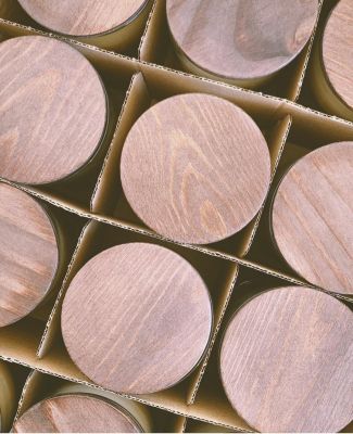 Vela Raspberry & Black Vanilla Vela Raspberry & Black Vanilla